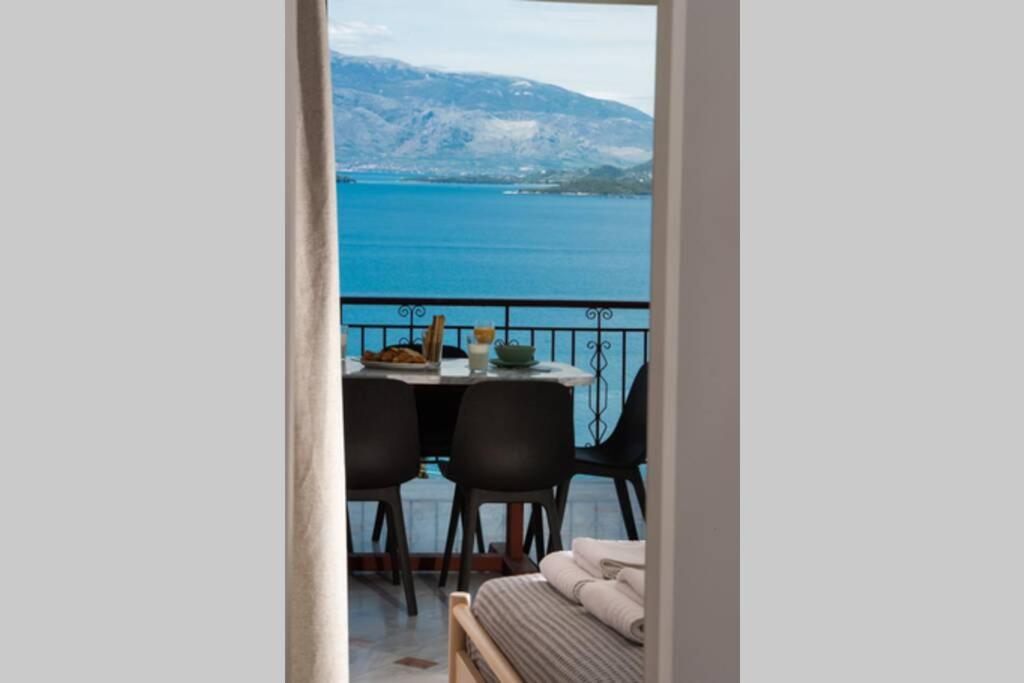 Apartamento 2Br House In Nikiana With Stunning Sea View Exterior foto